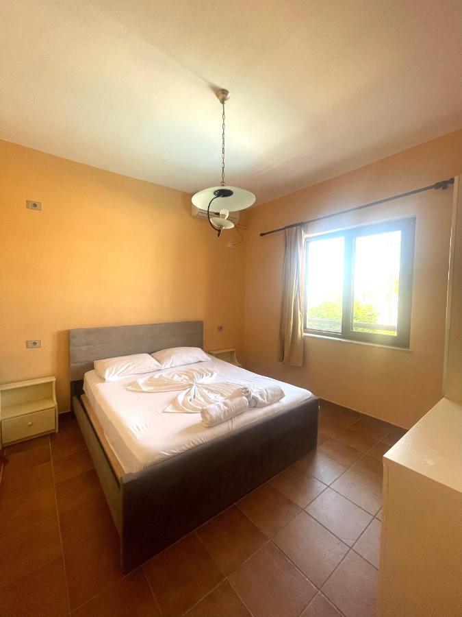 Hotel Athina เวลิโปเยอ ภายนอก รูปภาพ