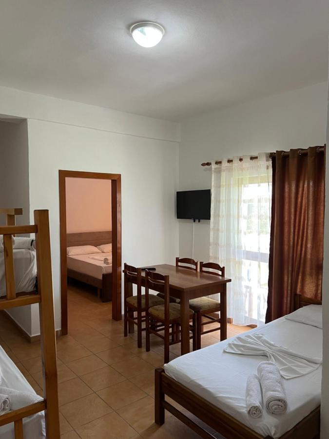 Hotel Athina เวลิโปเยอ ภายนอก รูปภาพ