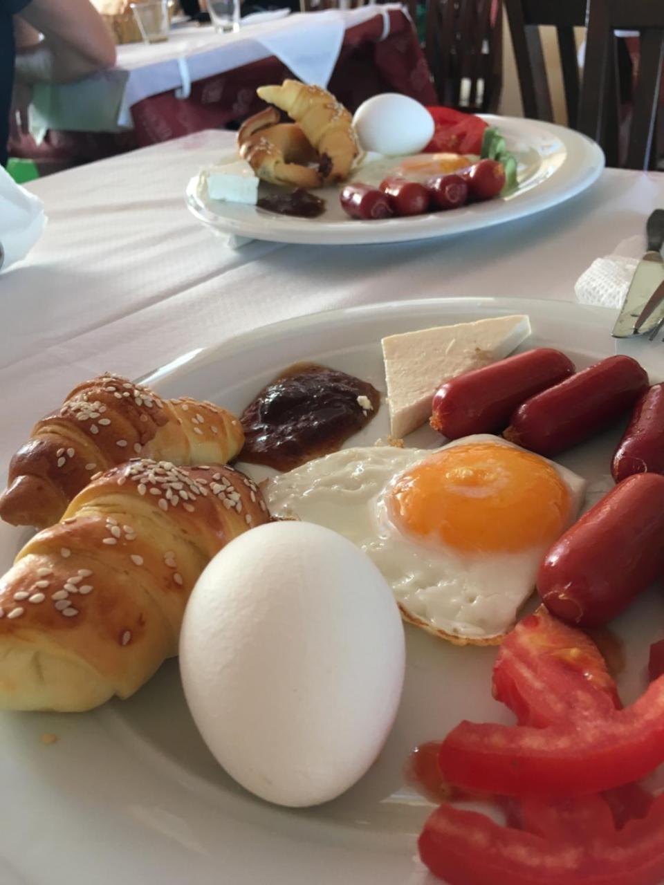Hotel Athina เวลิโปเยอ ภายนอก รูปภาพ
